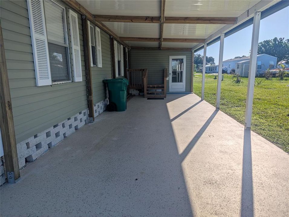 For Sale: $175,000 (3 beds, 2 baths, 960 Square Feet)