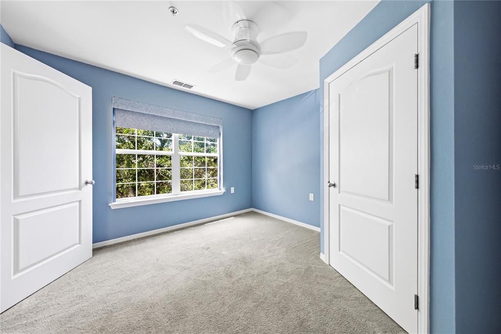 For Sale: $239,900 (2 beds, 3 baths, 1131 Square Feet)