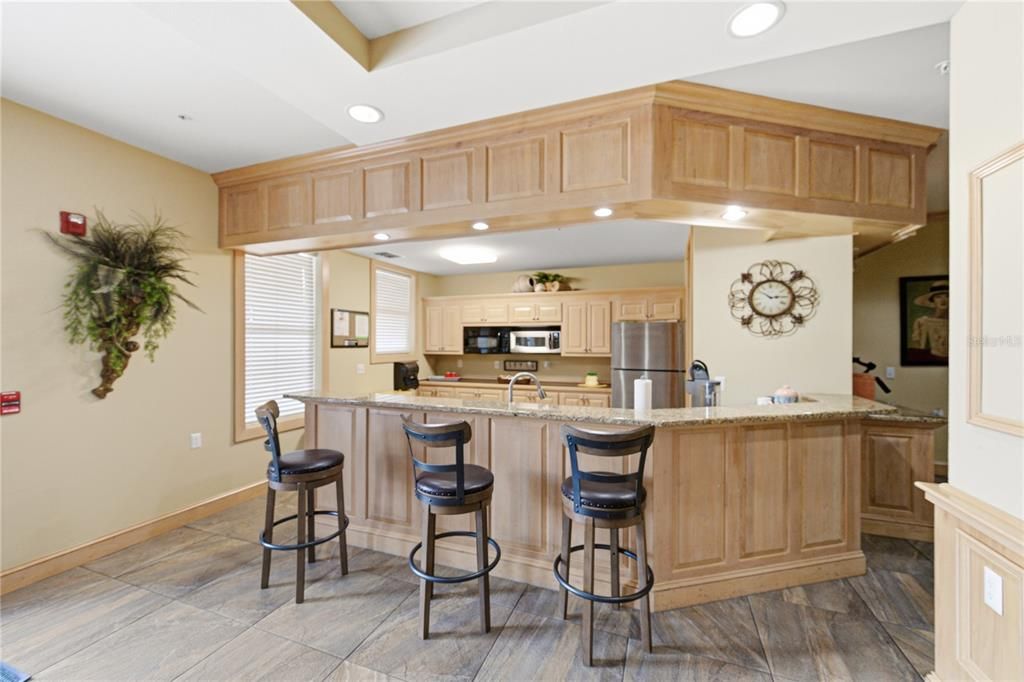 For Sale: $239,900 (2 beds, 3 baths, 1131 Square Feet)
