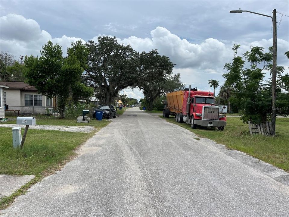 For Sale: $79,900 (3 beds, 1 baths, 989 Square Feet)