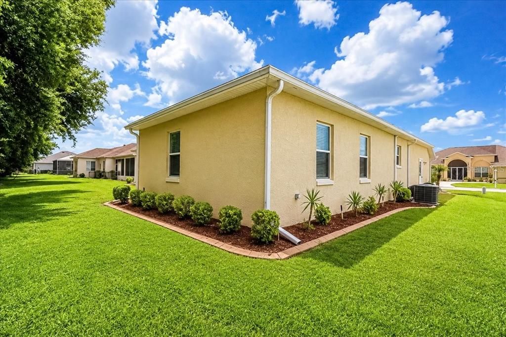 For Sale: $359,900 (3 beds, 2 baths, 2471 Square Feet)