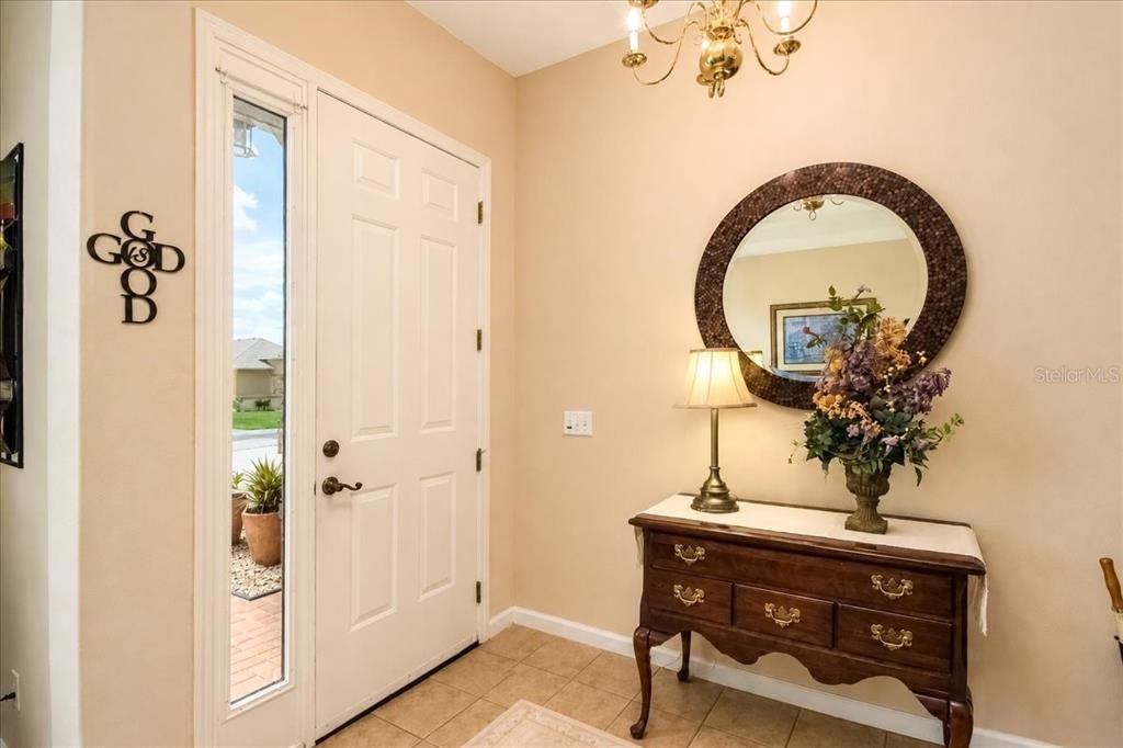 For Sale: $359,900 (3 beds, 2 baths, 2471 Square Feet)