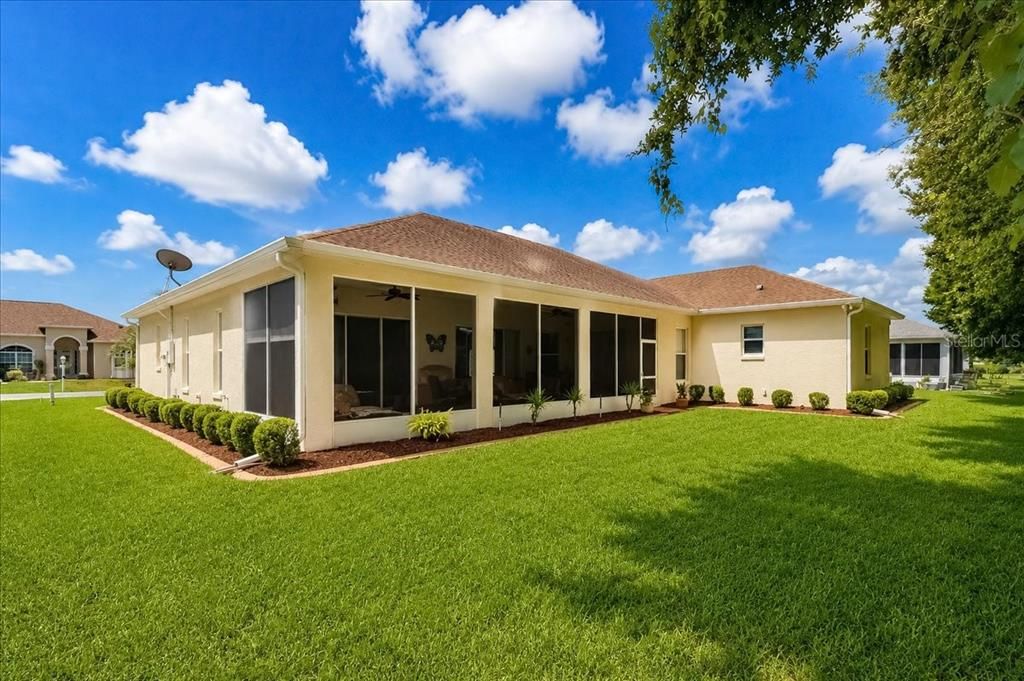 For Sale: $359,900 (3 beds, 2 baths, 2471 Square Feet)