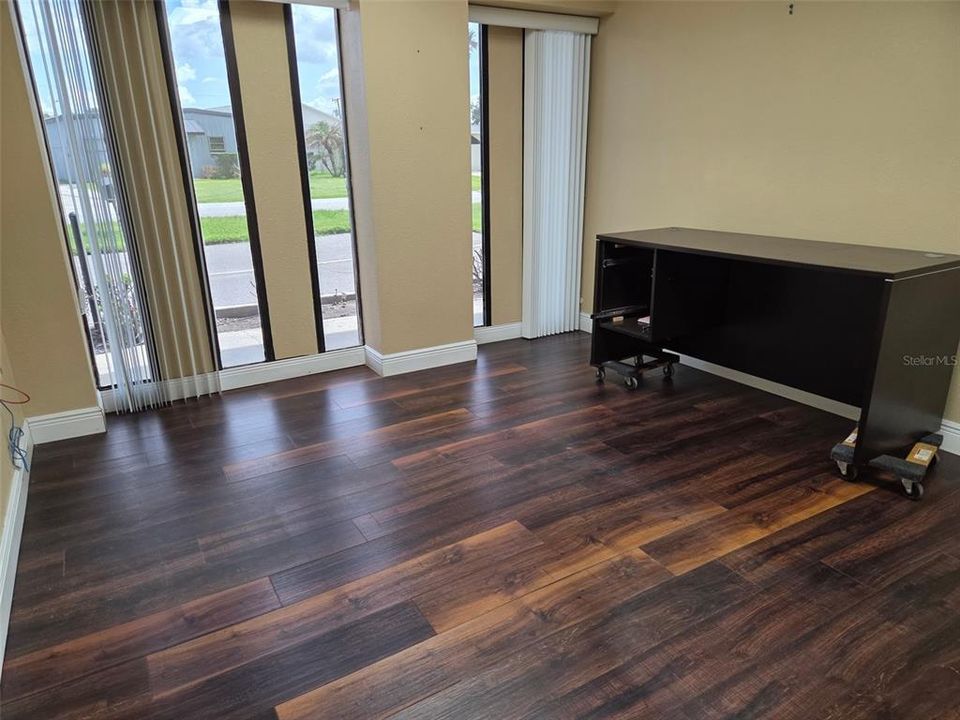 For Sale: $15,000 (0 beds, 0 baths, 1100 Square Feet)