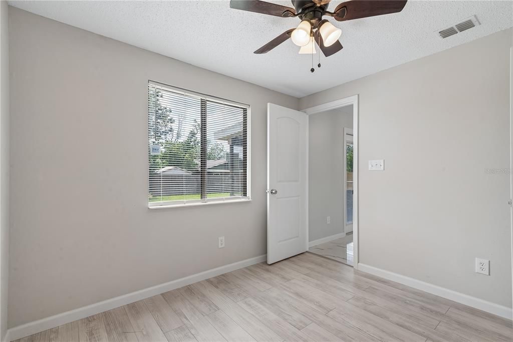 For Sale: $420,000 (3 beds, 2 baths, 1310 Square Feet)