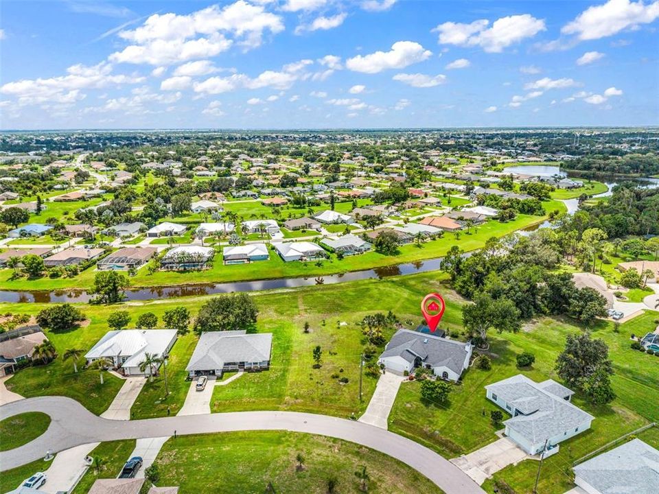 For Sale: $359,000 (3 beds, 2 baths, 2162 Square Feet)
