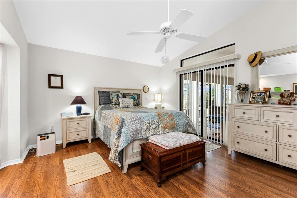 For Sale: $359,000 (3 beds, 2 baths, 2162 Square Feet)
