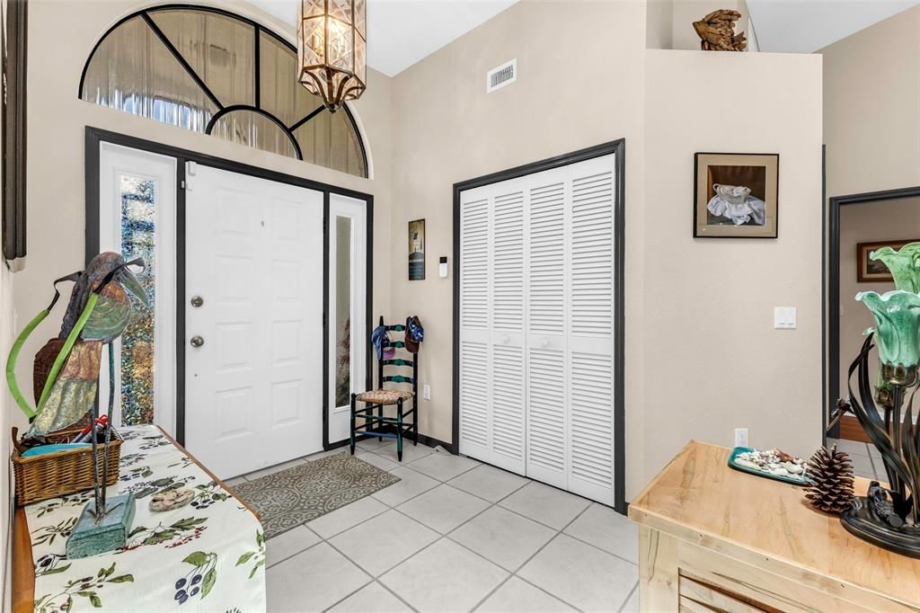 For Sale: $359,000 (3 beds, 2 baths, 2162 Square Feet)