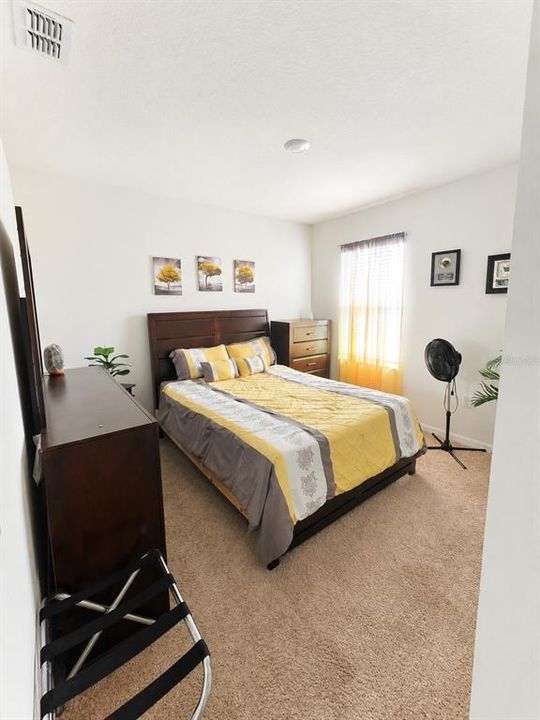 Active With Contract: $310,000 (5 beds, 3 baths, 2696 Square Feet)