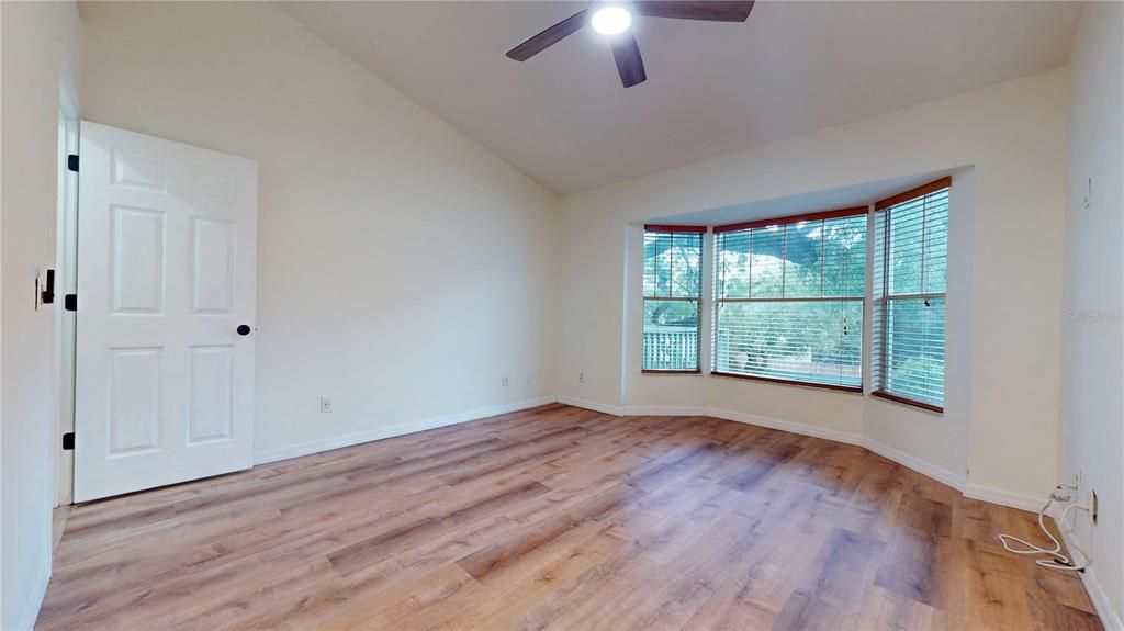 For Rent: $3,000 (2 beds, 2 baths, 1286 Square Feet)