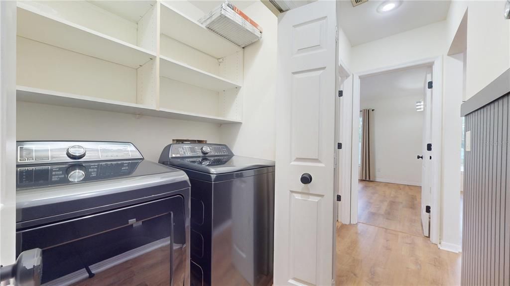 For Rent: $3,000 (2 beds, 2 baths, 1286 Square Feet)