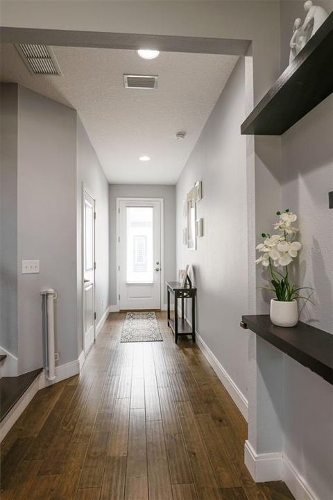For Sale: $439,000 (3 beds, 2 baths, 1527 Square Feet)