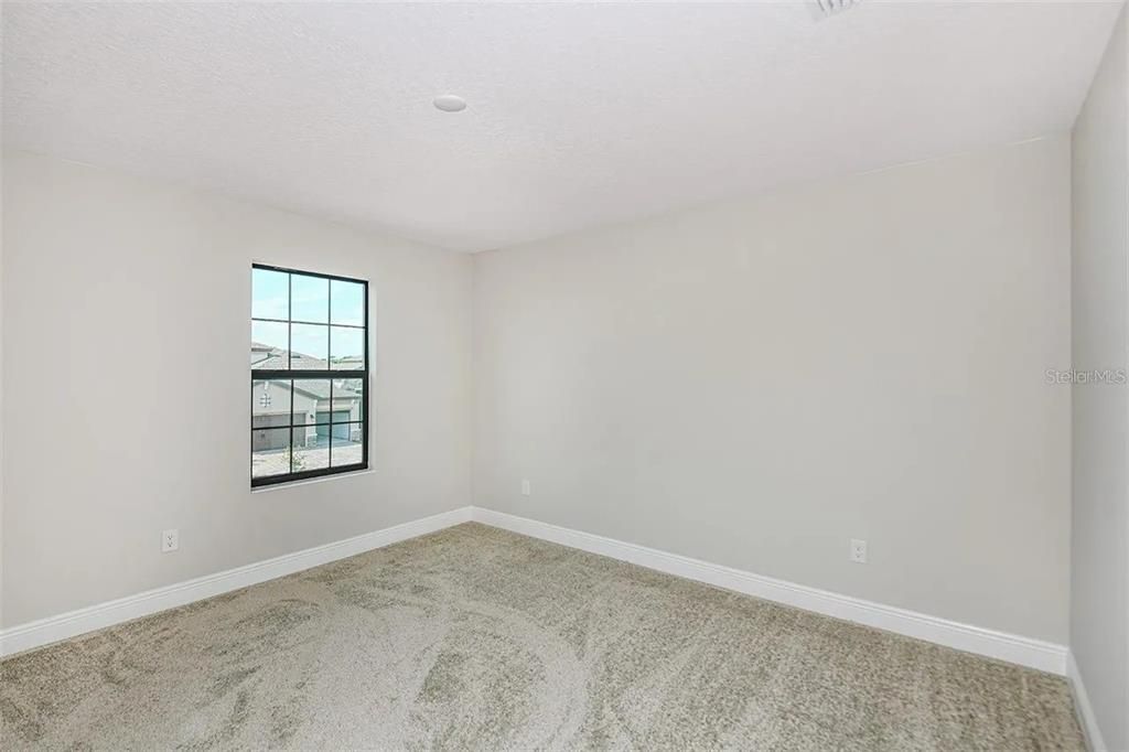 For Rent: $4,200 (5 beds, 4 baths, 3615 Square Feet)