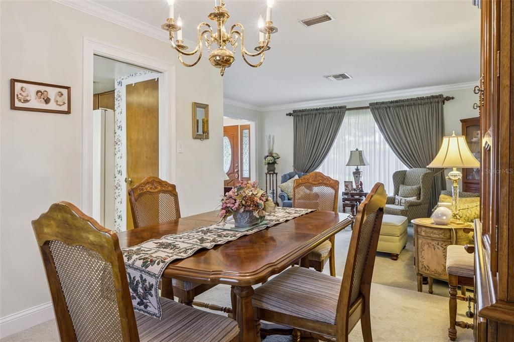 На продажу: $400,000 (3 спален, 2 ванн, 1756 Квадратных фут)