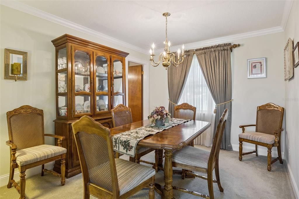 На продажу: $400,000 (3 спален, 2 ванн, 1756 Квадратных фут)