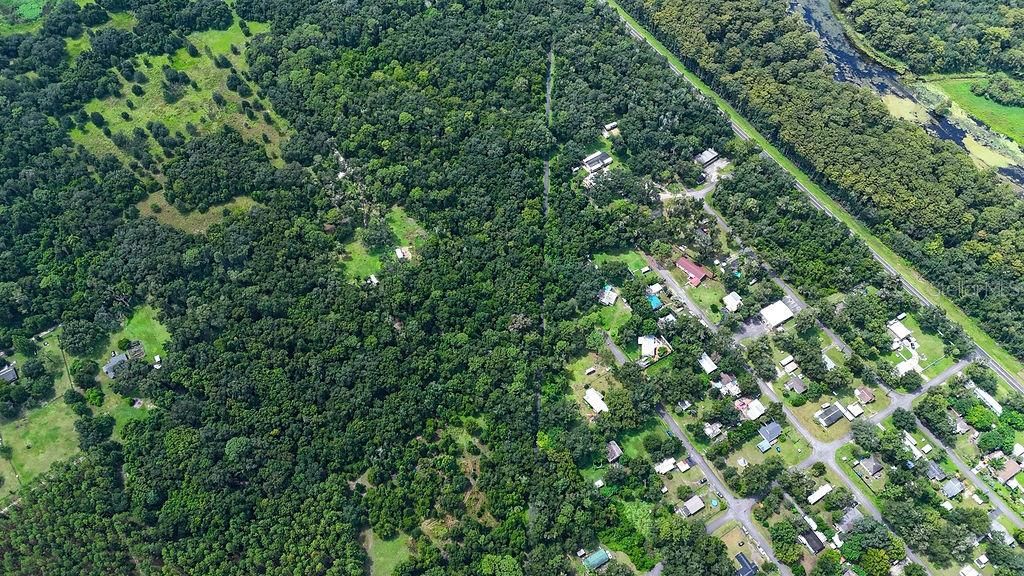 待售: $380,000 (9.00 acres)