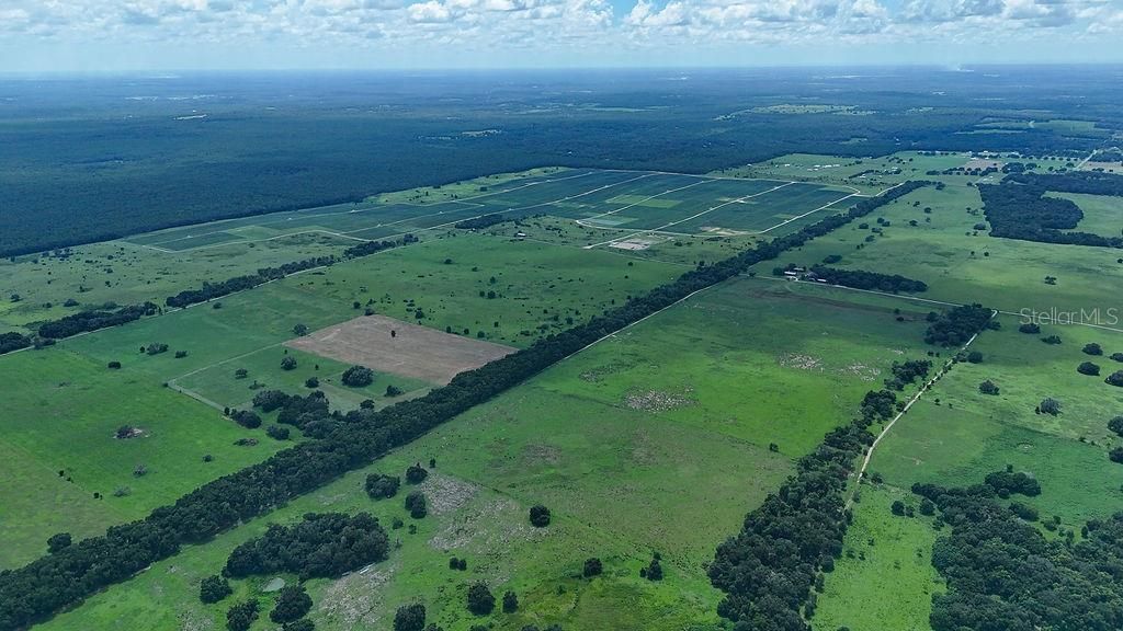 待售: $380,000 (9.00 acres)