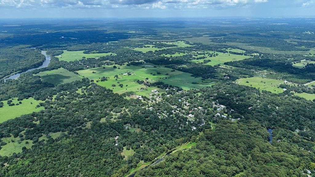 待售: $380,000 (9.00 acres)