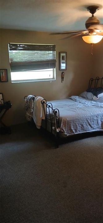 For Sale: $297,500 (3 beds, 2 baths, 1744 Square Feet)