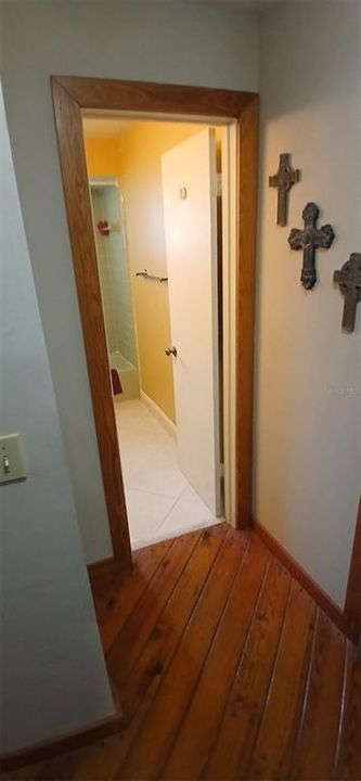 For Sale: $297,500 (3 beds, 2 baths, 1744 Square Feet)