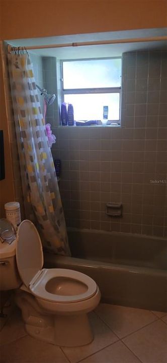 For Sale: $297,500 (3 beds, 2 baths, 1744 Square Feet)