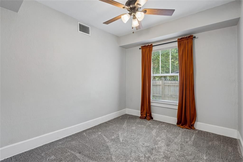 For Rent: $3,150 (3 beds, 3 baths, 1649 Square Feet)