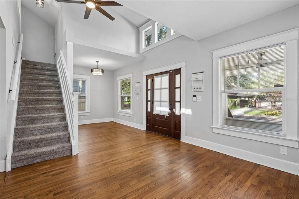 For Rent: $3,150 (3 beds, 3 baths, 1649 Square Feet)