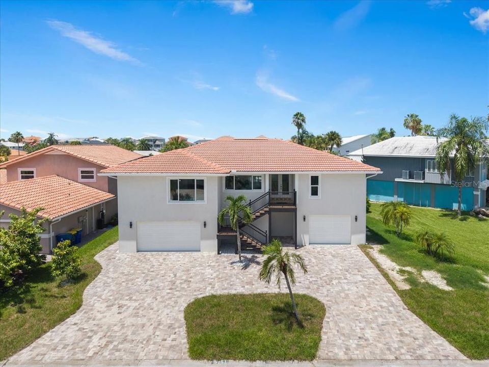 For Sale: $1,400,000 (4 beds, 3 baths, 2445 Square Feet)