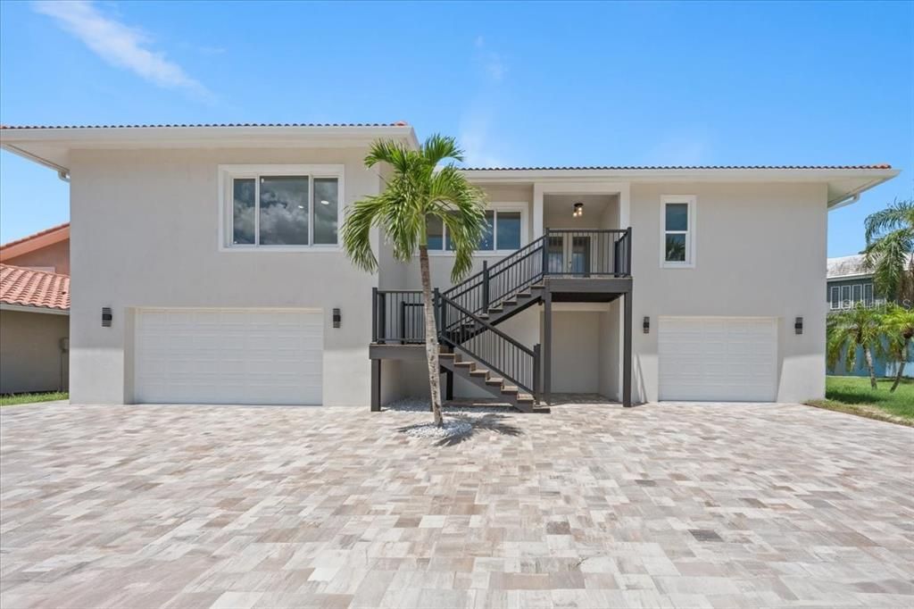For Sale: $1,400,000 (4 beds, 3 baths, 2445 Square Feet)