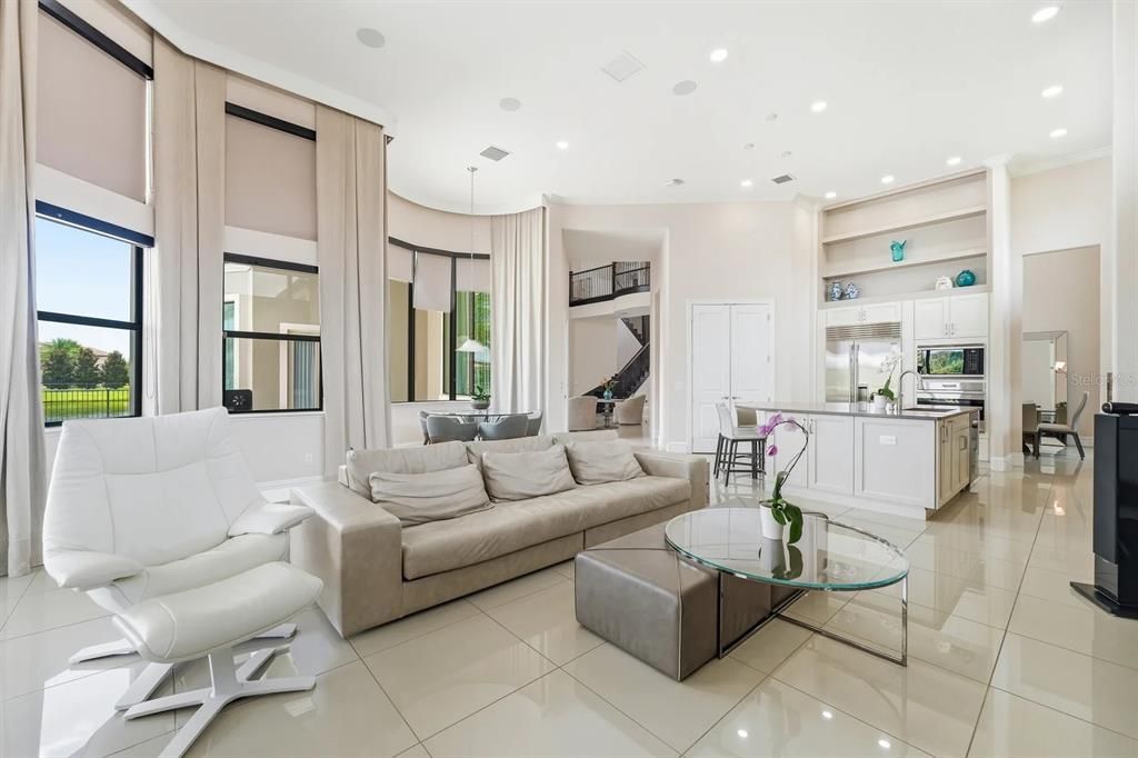 For Sale: $3,599,000 (5 beds, 5 baths, 5342 Square Feet)