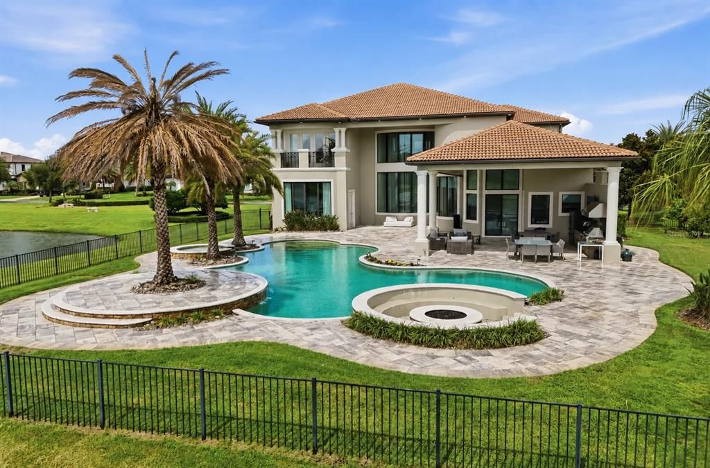 For Sale: $3,599,000 (5 beds, 5 baths, 5342 Square Feet)