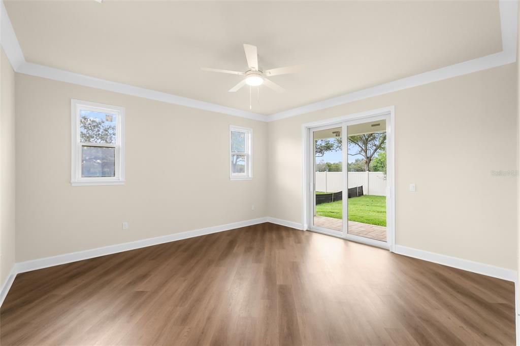 For Sale: $579,000 (3 beds, 2 baths, 1926 Square Feet)