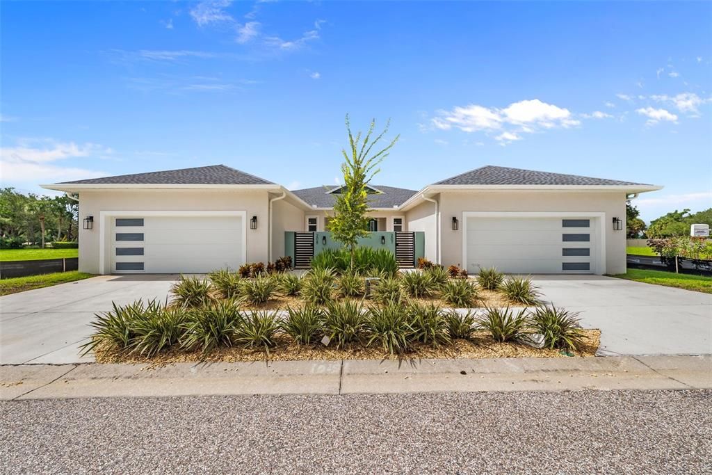 For Sale: $579,000 (3 beds, 2 baths, 1926 Square Feet)