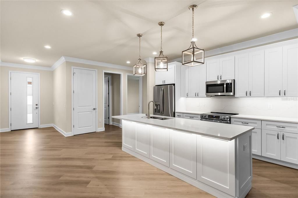 For Sale: $579,000 (3 beds, 2 baths, 1926 Square Feet)
