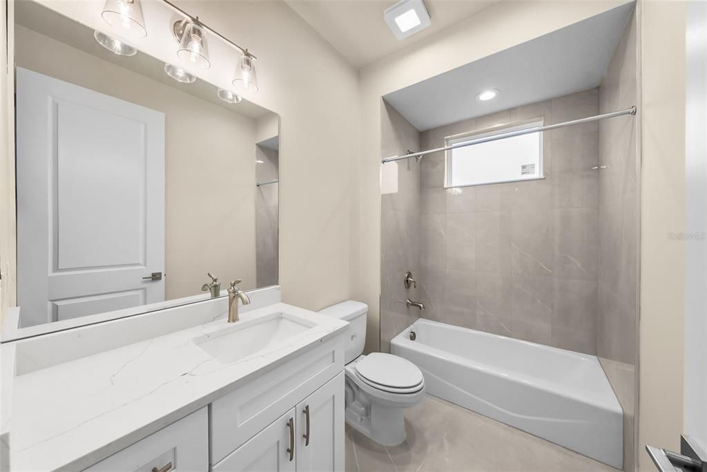 For Sale: $579,000 (3 beds, 2 baths, 1926 Square Feet)