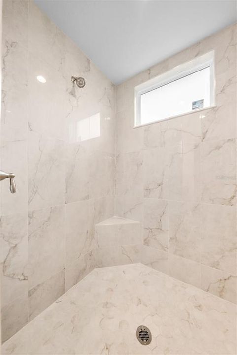 For Sale: $579,000 (3 beds, 2 baths, 1926 Square Feet)