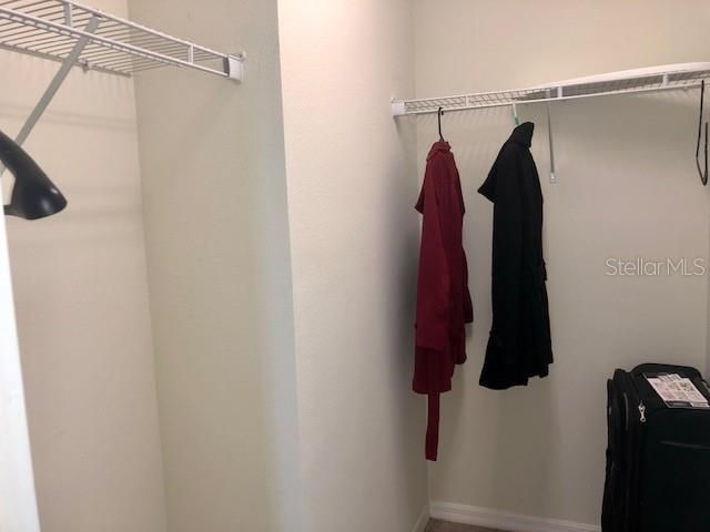 For Rent: $2,275 (2 beds, 2 baths, 1464 Square Feet)