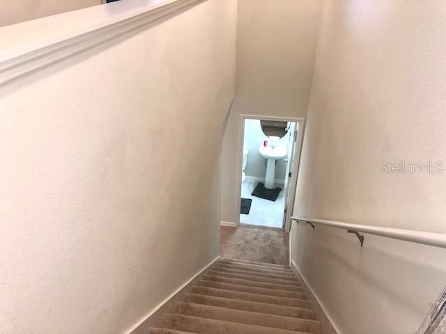 For Rent: $2,275 (2 beds, 2 baths, 1464 Square Feet)