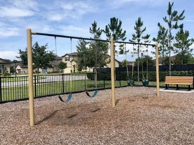 For Rent: $2,275 (2 beds, 2 baths, 1464 Square Feet)