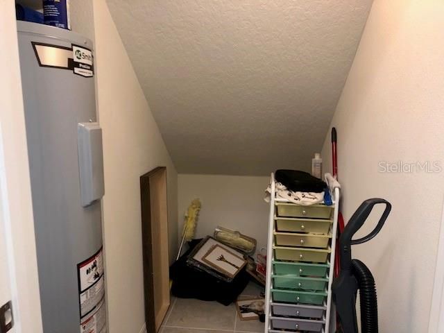 For Rent: $2,275 (2 beds, 2 baths, 1464 Square Feet)