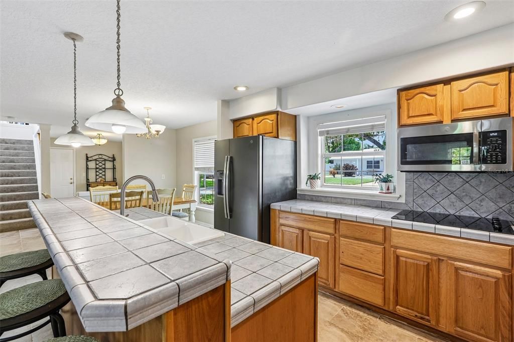 For Sale: $790,000 (4 beds, 4 baths, 3354 Square Feet)
