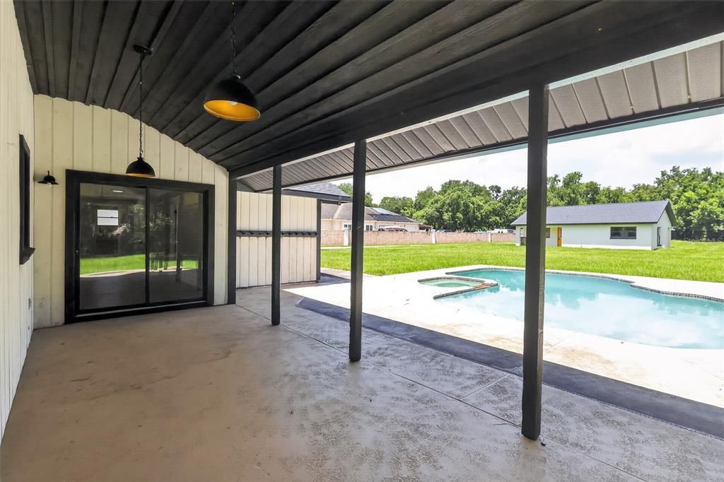 En Venta: $649,900 (5 camas, 3 baños, 2312 Pies cuadrados)