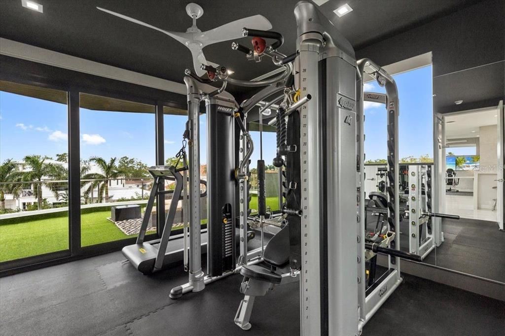 For Rent: $28,000 (6 beds, 6 baths, 7250 Square Feet)