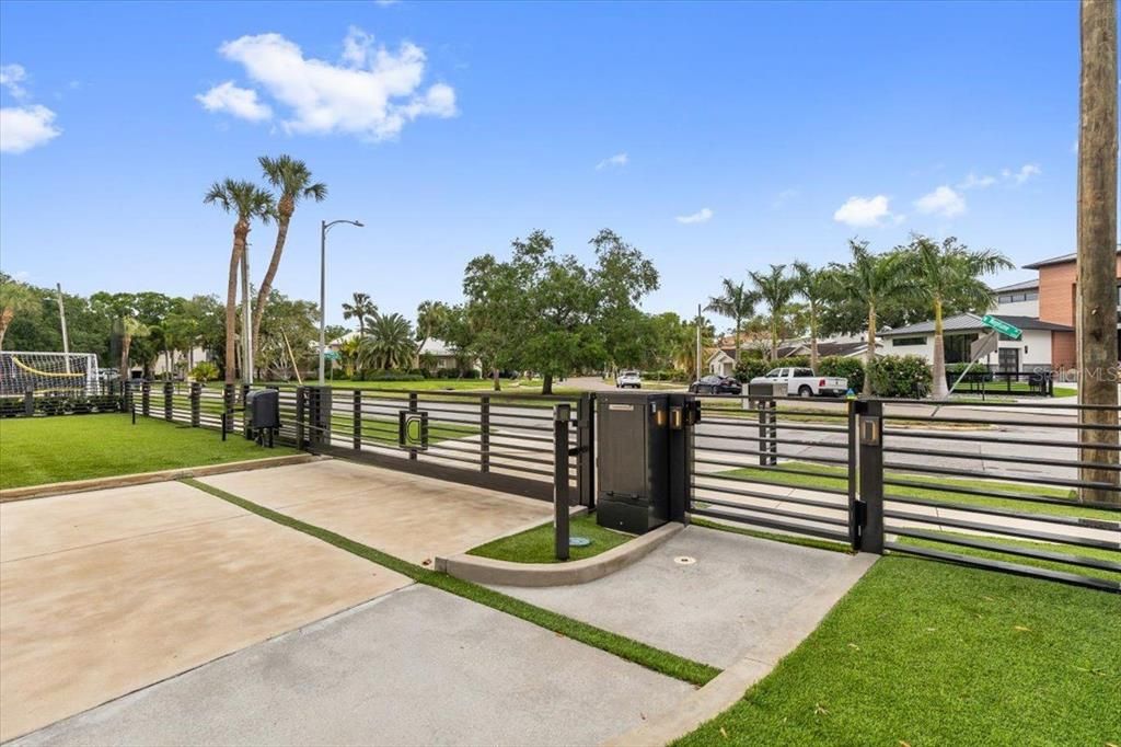 For Rent: $28,000 (6 beds, 6 baths, 7250 Square Feet)