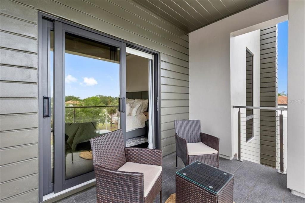 For Rent: $28,000 (6 beds, 6 baths, 7250 Square Feet)