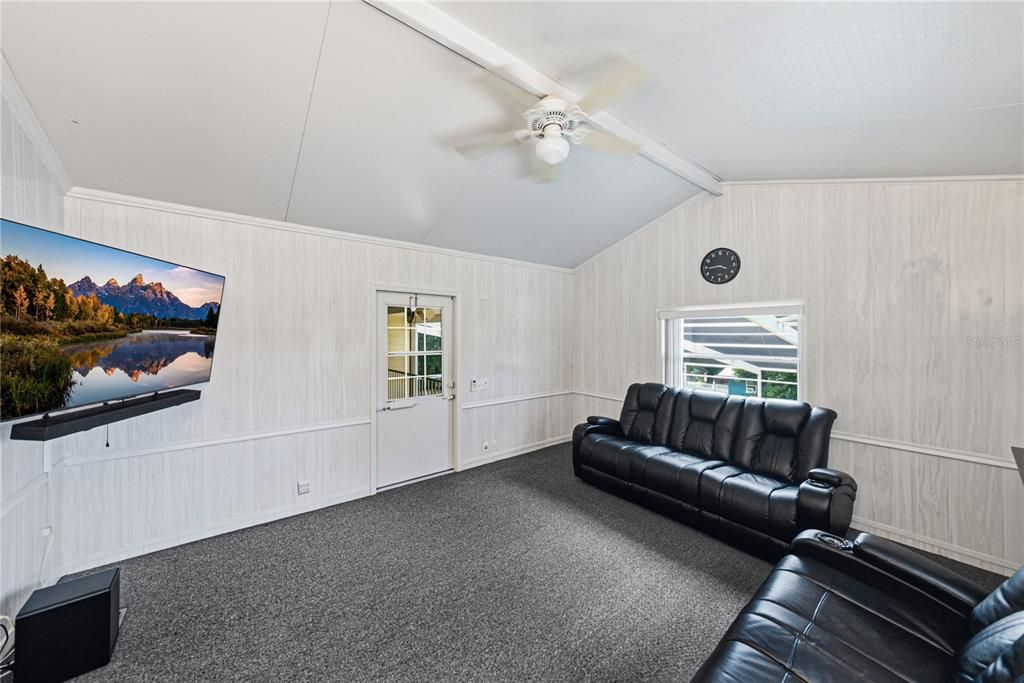 For Sale: $420,000 (5 beds, 4 baths, 3676 Square Feet)