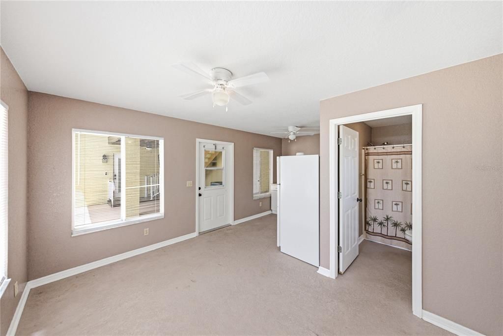 For Sale: $420,000 (5 beds, 4 baths, 3676 Square Feet)