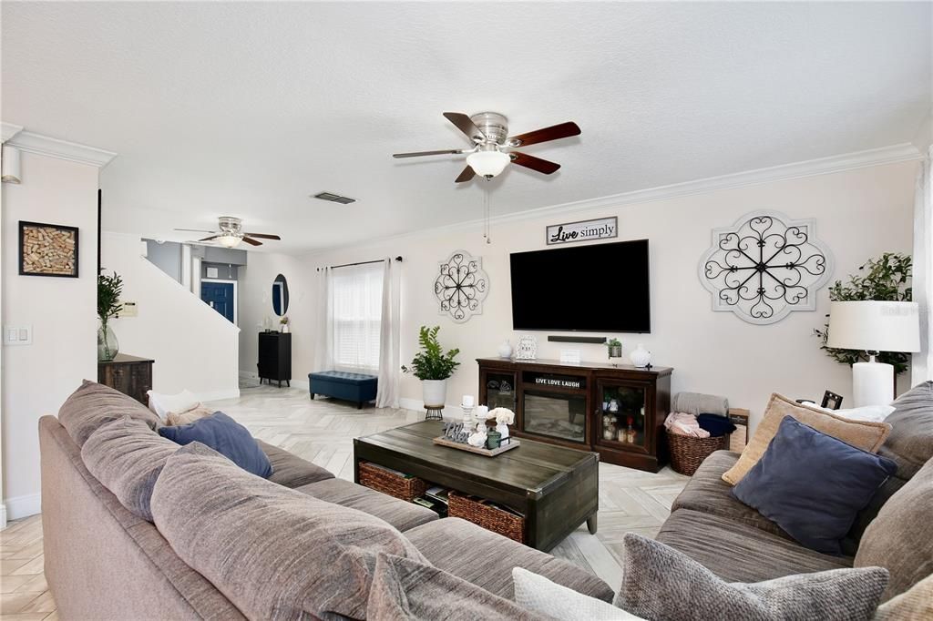 For Rent: $4,000 (4 beds, 2 baths, 1864 Square Feet)