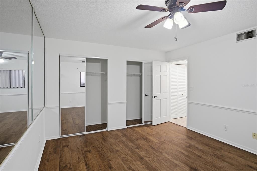 For Sale: $550,000 (3 beds, 2 baths, 2306 Square Feet)