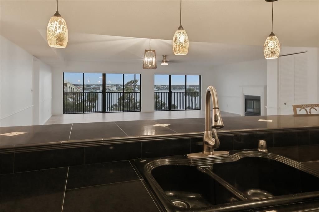 For Sale: $550,000 (3 beds, 2 baths, 2306 Square Feet)